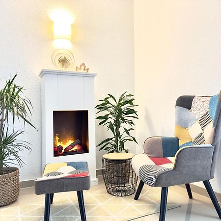 Mein Apartment Flowers Mit Kamin, Bis 10 Personen Frankenthal  Esterno foto