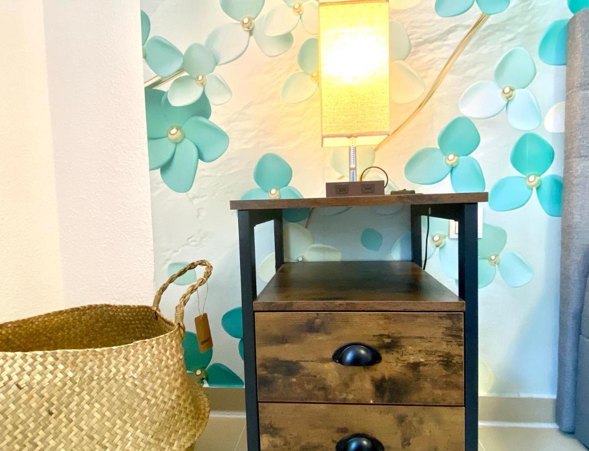 Mein Apartment Flowers Mit Kamin, Bis 10 Personen Frankenthal  Esterno foto